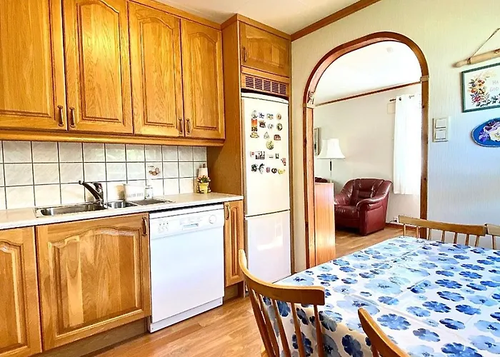 Holiday home Charming House Near Centre & Senja! Finnsnes